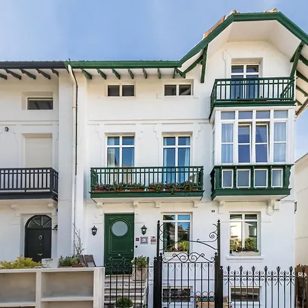 Gran Casa Familiar Al Lado De La Playa * Santander