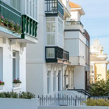 Gran Casa Familiar Al Lado De La Playa Holiday home Santander